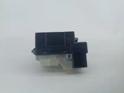 Pezzo di ricambio per auto di seconda mano comando pulito per mazda 3 (bk) 1.3 (bk14) riferimenti oem iam 17d682  