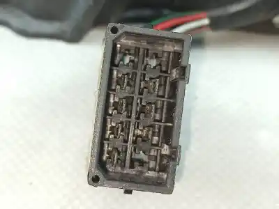 Автозапчастина б/у правий задний огляд для audi a6 avant (4b5) 1.9 tdi 131 cv / 96 kw посилання на oem iam   