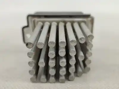 Автозапчасти б/у сопротивление нагреву за audi a6 avant (4b5) 1.9 tdi 131 cv / 96 kw ссылки oem iam 4b0820521  