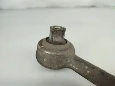 Pezzo di ricambio per auto di seconda mano braccio sospensione inferiore anteriore destro per bmw 1 (e87) 118 d riferimenti oem iam 31126763700r  