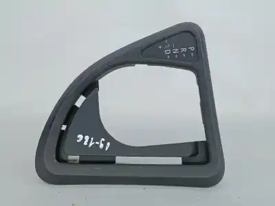 Peça sobressalente para automóvel em segunda mão consola central por bmw 1 (e81) 118 d referências oem iam 