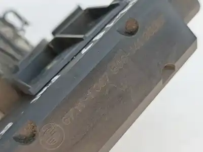 Pezzo di ricambio per auto di seconda mano serratura porta anteriore sinistra per bmw 3 touring (e36) 318 tds riferimenti oem iam 8122417  