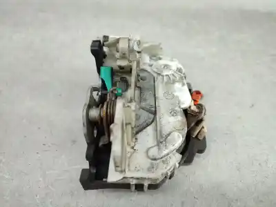 Автозапчасти б/у замок левой передней двери за jeep compass (mk49) 2.0 crd 4x4 ссылки oem iam 4pinos  