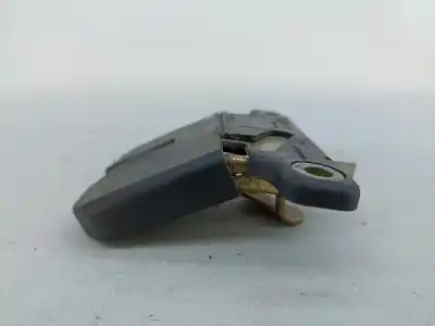 Автозапчастина б/у замок багажника / ворот для audi a3 (8l1) 1.9 tdi посилання на oem iam 8l0827505  