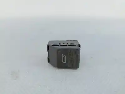 Tweedehands auto-onderdeel schakelaar rechts voor ruit voor audi a4 b5 avant (8d5) 1.9 tdi oem iam-referenties 4d0959855