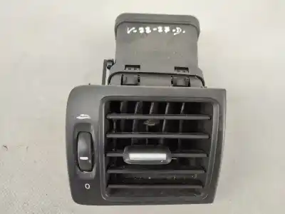 Автозапчастина б/у аераційна решіта для volvo c30 1.6 d посилання на oem iam 