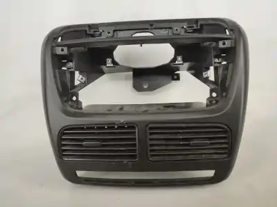Tweedehands auto-onderdeel beluchting grille voor fiat doblo cargo (263_) 1.3 d multijet oem iam-referenties 735470943