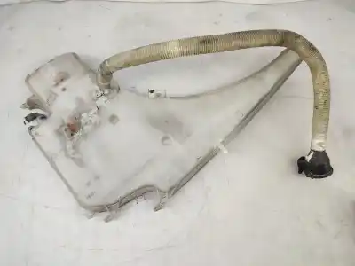 Second-hand car spare part windscreen washer bottle for bmw 1 (e87) 118 d oem iam references 7124231  