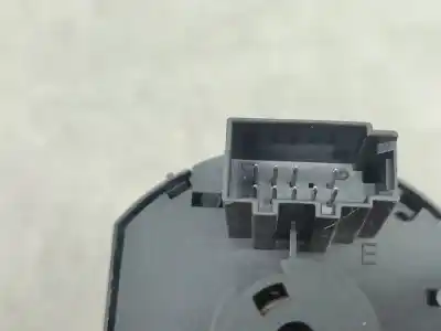 Second-hand car spare part headlights switch for seat leon st (5f8) 1.6 tdi oem iam references 5g0941431af  