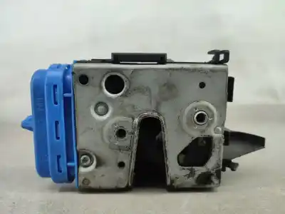 Peça sobressalente para automóvel em segunda mão fechadura da porta traseira direita por audi a4 b5 avant (8d5) 1.6 referências oem iam 8d0839016a