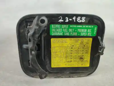 Автозапчасти б/у наружная крышка топлива за audi a4 b5 avant (8d5) 1.6 ссылки oem iam 8d0010139d  