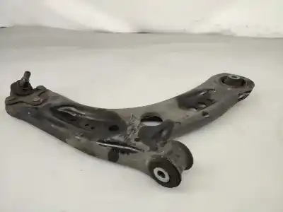 Pezzo di ricambio per auto di seconda mano braccio sospensione inferiore anteriore destro per seat leon st (5f8) 1.6 tdi riferimenti oem iam 5q0407152l