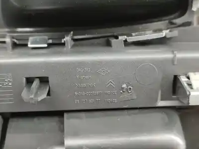 Автозапчастина б/у центральна консоль для citroen ds5 (kf_) 1.6 hdi 110 gasóleo 2012 5p посилання на oem iam 9670769177  