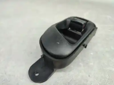 Second-hand car spare part interior left front handle for daewoo tacuma 2.0 cat oem iam references 96260946  