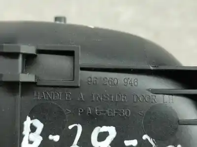 Second-hand car spare part interior left front handle for daewoo tacuma 2.0 cat oem iam references 96260946  