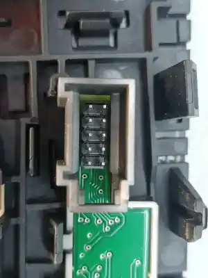 Автозапчастина б/у центральна консоль для skoda octavia iii break (5e5) 1528 ak gasóleo 2015 5p посилання на oem iam   