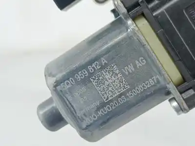 Автозапчастина б/у регулятор скла заднього правого для skoda octavia iii break (5e5) 1528 ak gasóleo 2015 5p посилання на oem iam 5e0839462  