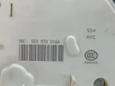 Автозапчасти б/у замок задней правой двери за skoda octavia iii break (5e5) 1528 ak gasóleo 2015 5p ссылки oem iam 5e839016a  