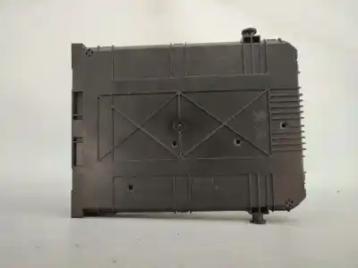 Автозапчасти б/у блок реле/предохранителей за citroen c4 cactus van (0b_, 0p_) bluehdi 100 ссылки oem iam 9807531680  