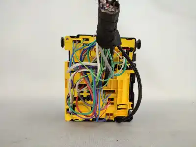 Автозапчасти б/у блок реле/предохранителей за citroen c4 cactus van (0b_, 0p_) bluehdi 100 ссылки oem iam 9804846880  