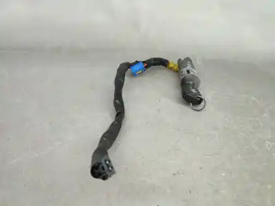 Pezzo di ricambio per auto di seconda mano INTERRUTTORE DI AVVIAMENTO per PEUGEOT 206 HATCHBACK (2A/C)  Riferimenti OEM IAM N0501539  