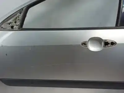Автозапчасти б/у левая передняя дверь за ford focus (daw, dbw) 1.8 turbo di / tddi ссылки oem iam   