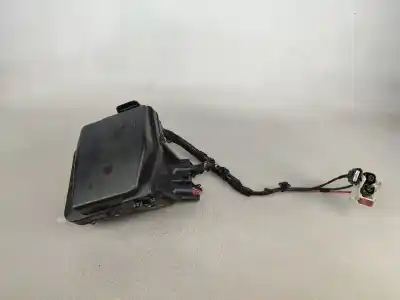 Peça sobressalente para automóvel em segunda mão CAIXA DE FUSÍVEIS E RELÉS por DACIA SANDERO III  Referências OEM IAM 243809584R  
