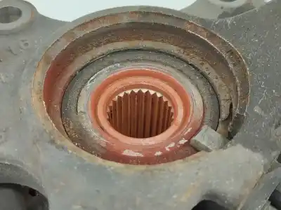 Автозапчасти б/у передняя правая кулачка за opel corsa e (x15) 1.3 cdti (08 68) ссылки oem iam 13388768  