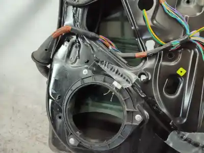 Автозапчасти б/у дверь передняя правая за toyota prius hatchback (_w2_) 1.5 hybrid (nhw20_. nhw20r) híbrido (gasolina) 2007 5p ссылки oem iam   