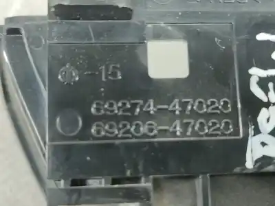 Автозапчасти б/у левая задняя внутренняя ручка за toyota prius hatchback (_w2_) 1.5 hybrid (nhw20_. nhw20r) híbrido (gasolina) 2007 5p ссылки oem iam 69206  