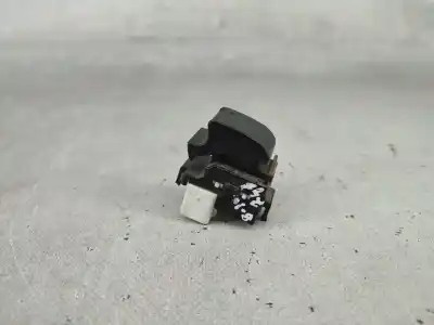 Автозапчасти б/у выключатель переднего правого окна за toyota prius hatchback (_w2_) 1.5 hybrid (nhw20_. nhw20r) híbrido (gasolina) 2007 5p ссылки oem iam 