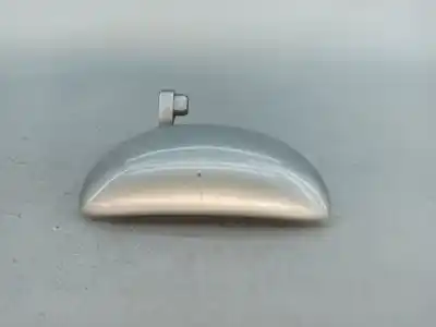 Peça sobressalente para automóvel em segunda mão puxador exterior traseiro direito por peugeot 107 1.0 cat (384f) referências oem iam 