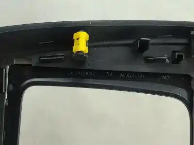 Автозапчастина б/у центральна консоль для renault captur i (j5_, h5_) 1.5 dci 90 посилання на oem iam 682702540r  
