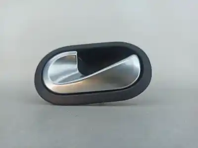 Автозапчасти б/у левая задняя внутренняя ручка за renault twingo iii (bcm_) 0.9 tce 90 ссылки oem iam 310579