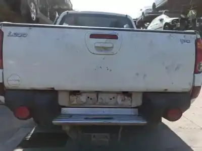 Автозапчастина б/у загальні двері для mitsubishi l 200 (ka0/kb0) 2.5 di-d cat посилання на oem iam 