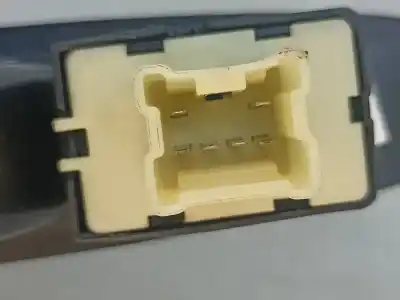 Автозапчастина б/у управління склами задніх правіх для renault captur i (j5_, h5_) blue dci 95 посилання на oem iam 829614619r  