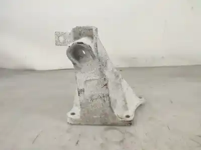 Second-hand car spare part engine support for bmw 7 (e65, e66, e67) 745 i. li oem iam references 2211675461601  