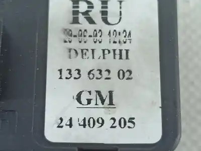 Second-hand car spare part left front power window switch for opel corsa c (x01) 1.2 (f08 f68) oem iam references 24409205  