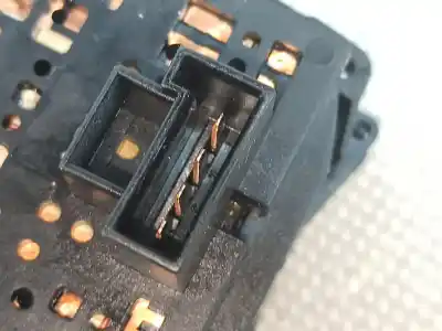Second-hand car spare part windshiel wiper switch for opel corsa c (x01) 1.2 (f08 f68) oem iam references 09185413 09185417  