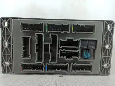 Second-hand car spare part fuse box unit for mini mini (r50, r53) cooper oem iam references 518030739  