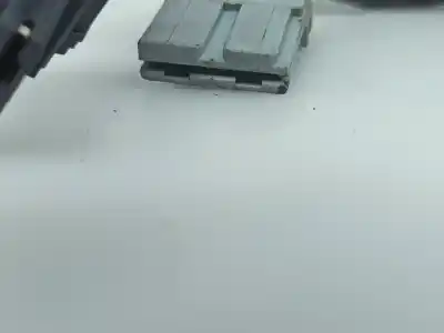 Second-hand car spare part ignition switch for renault 19 ii (b/c53_) 1.2 oem iam references   