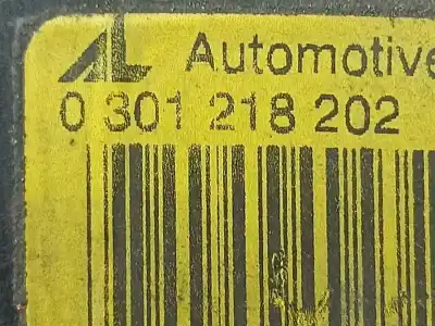 Автозапчасти б/у правая фара за mini mini (r50, r53) one ссылки oem iam 0301218202  