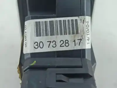 Peça sobressalente para automóvel em segunda mão botão / interruptor elevador vidro dianteiro direito por iveco daily iv caja/chasis 35c15 referências oem iam 30732817  