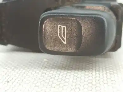 Peça sobressalente para automóvel em segunda mão botão / interruptor elevador vidro traseiro direito por iveco daily iv caja/chasis 35c15 referências oem iam 30658696  
