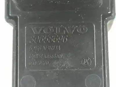 Peça sobressalente para automóvel em segunda mão botão / interruptor elevador vidro traseiro direito por iveco daily iv caja/chasis 35c15 referências oem iam 30658696  