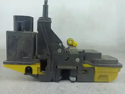 Second-hand car spare part rear right door lock for iveco daily iv caja/chasis 35c15 oem iam references 30663050  