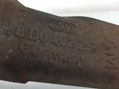 Автозапчасти б/у передняя правая кулачка за volkswagen passat variant (3b5) 1.9 tdi ссылки oem iam 8d0407258  