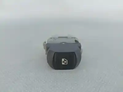 Second-hand car spare part rear right power window switch for renault megane ii sedán (lm0/1_) 1.5 dci (lm1e) oem iam references 2808202 Second-hand car spare part rear right power window switch for renault megane ii sedán (lm0/1_) 1.5 dci (lm1e) oem iam references 2808202