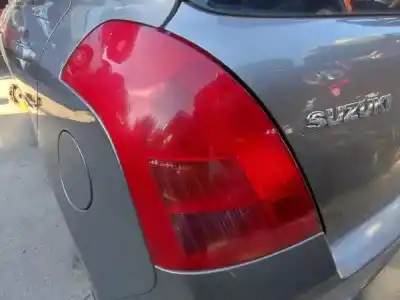 Peça sobressalente para automóvel em segunda mão farolim traseiro esquerdo por suzuki swift iii (mz, ez) 1.3 ddis (rs 413d) referências oem iam  Peça sobressalente para automóvel em segunda mão farolim traseiro esquerdo por suzuki swift iii (mz, ez) 1.3 ddis (rs 413d) referências oem iam