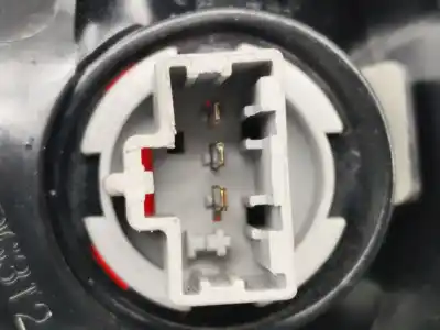 Second-hand car spare part left tailgate light for mazda 3 (bk) 1.6 (bk14) oem iam references   